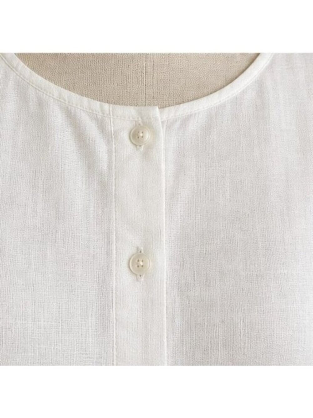 White Ruffle Blouse - Picture 4 of 6
